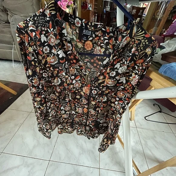 Pull over blouse - Picture 10 of 12